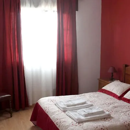 Casa de Férias House With 2 Bedrooms In With Enclosed Garden And Wifi