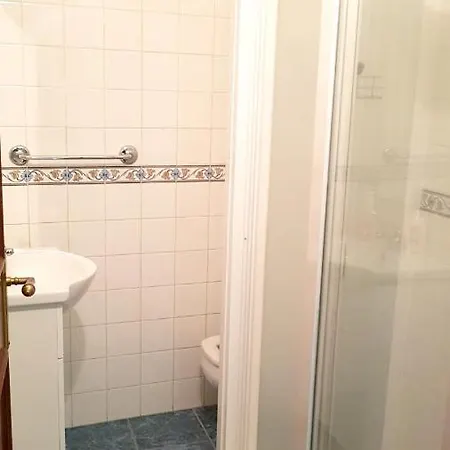 Holiday home House With 2 Bedrooms In With Enclosed Garden And Wifi Macedo de Cavaleiros