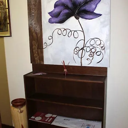 House With 2 Bedrooms In With Enclosed Garden And Wifi Casa de Férias Macedo de Cavaleiros