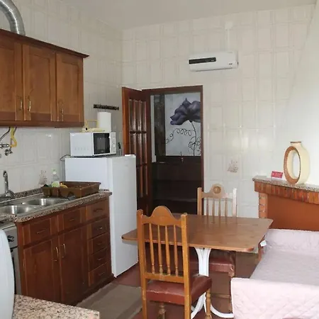 House With 2 Bedrooms In With Enclosed Garden And Wifi Casa de Férias