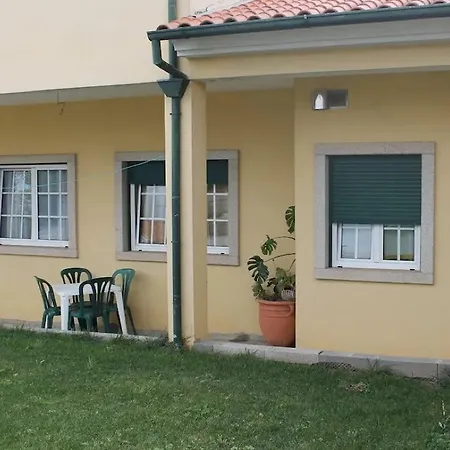 Holiday home House With 2 Bedrooms In With Enclosed Garden And Wifi Macedo de Cavaleiros